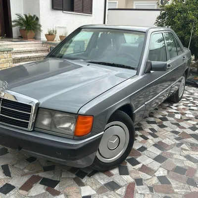 Mercedes-Benz 190 1988 në shitje