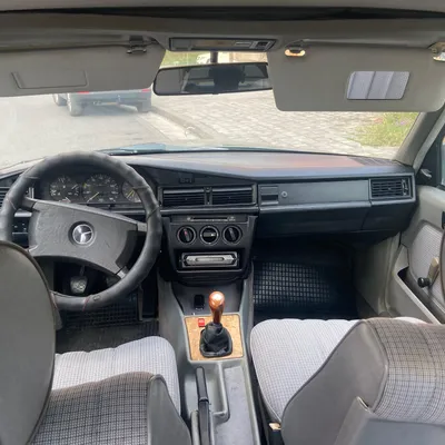 Mercedes-Benz 190 1988 në shitje