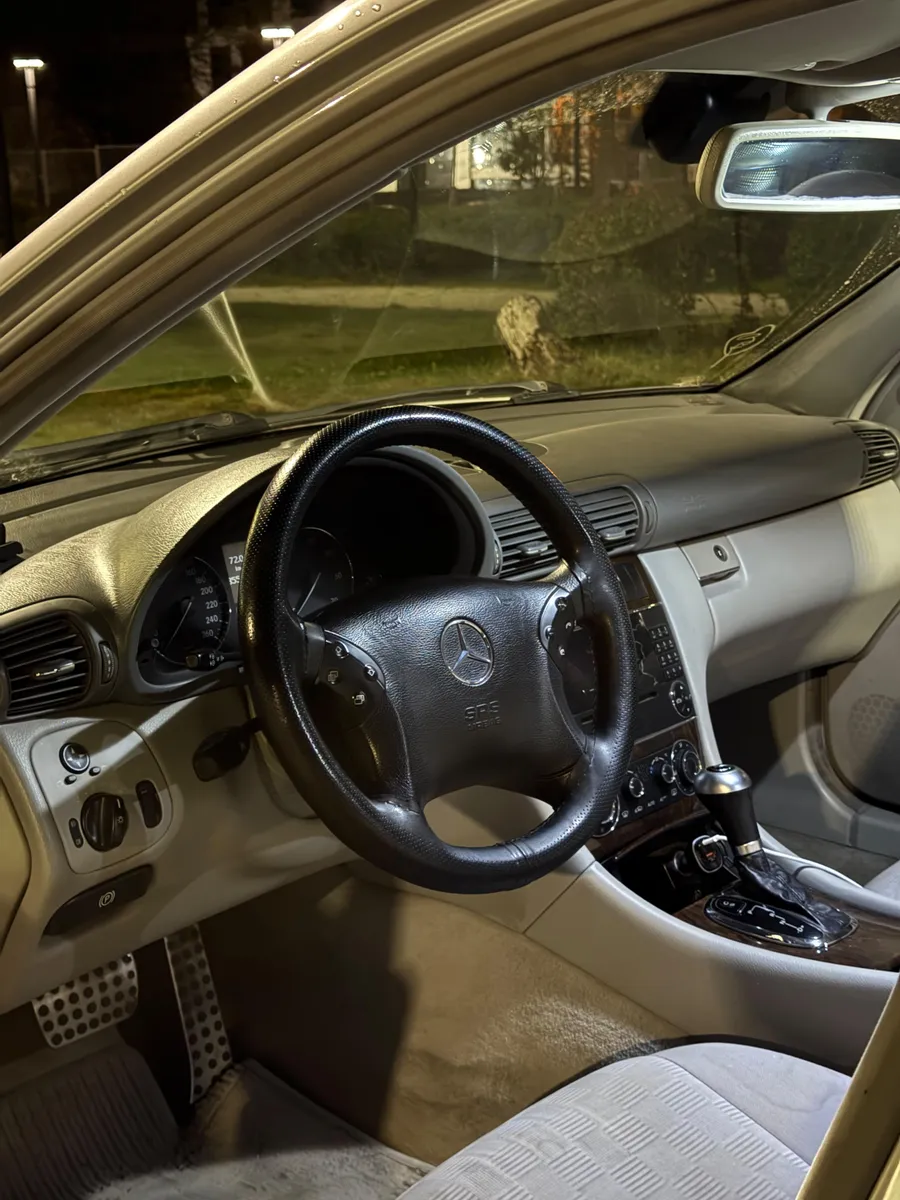 2005 Mercedes-Benz C-class