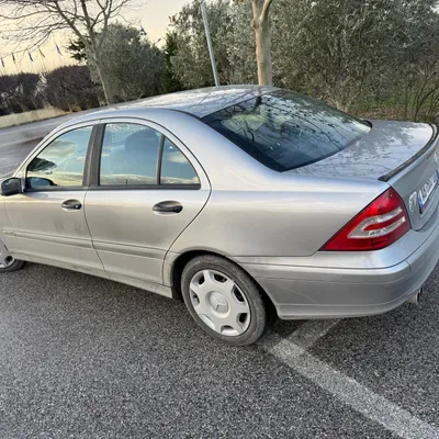 Mercedes-Benz C-class 2005 në shitje
