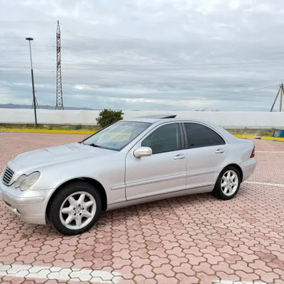 Mercedes-Benz C-class 2001 në shitje