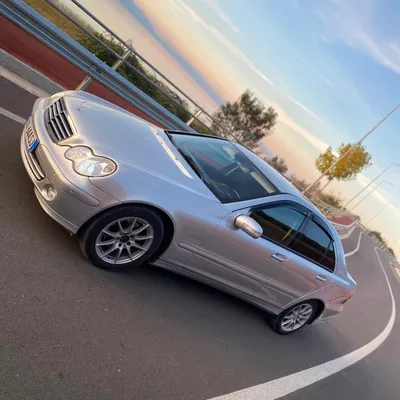 Mercedes-Benz C-class 2005 në shitje