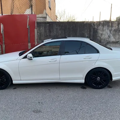 Mercedes-Benz C-class 2009 në shitje