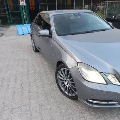 Mercedes-Benz E-class 2012 në shitje
