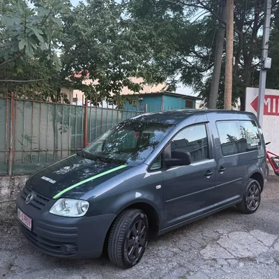Volkswagen Caddy 2006 në shitje