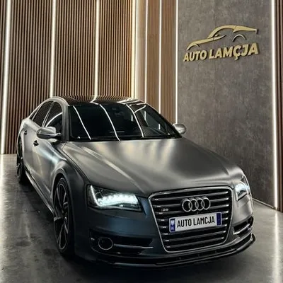 Audi S8