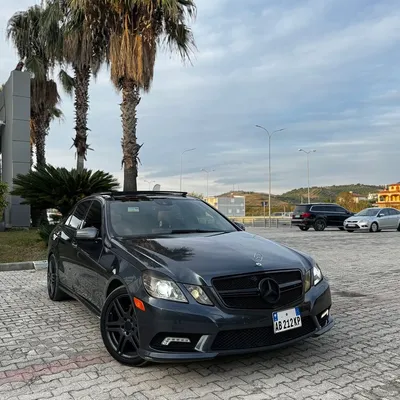 Mercedes-Benz E-class 2010 në shitje