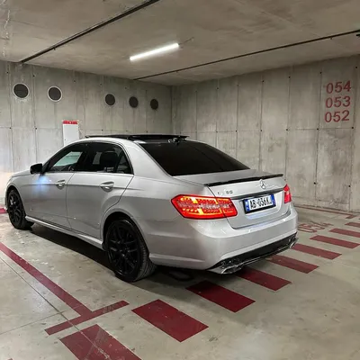 Mercedes-Benz E-class 2011 në shitje