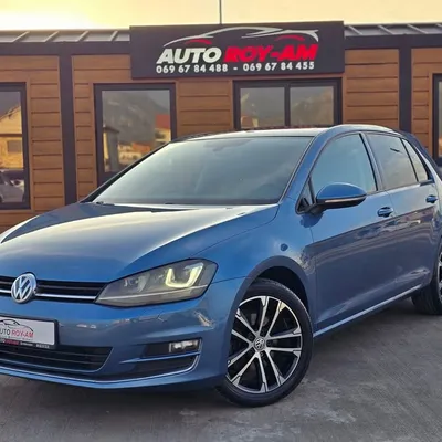 Volkswagen Golf 2014 në shitje