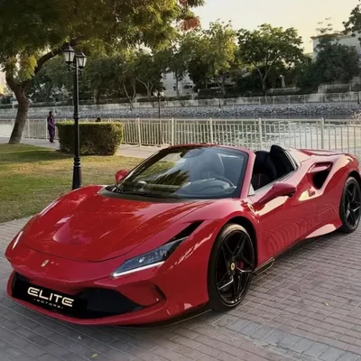 Ferrari F8