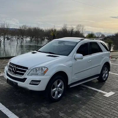 Mercedes-Benz M-class 2011 në shitje