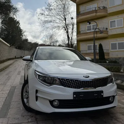 Kia Carens 2016 në shitje