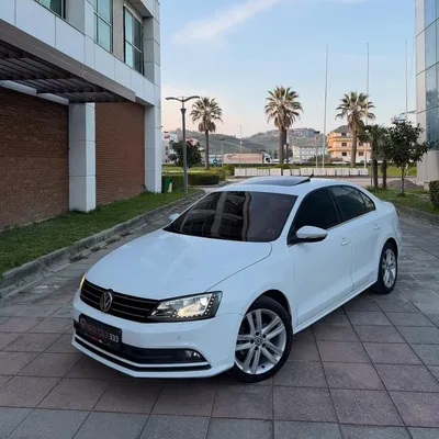 Volkswagen Jetta 2016 në shitje
