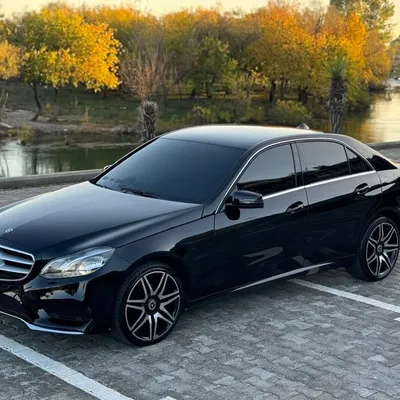 Mercedes-Benz E-class 2014 në shitje