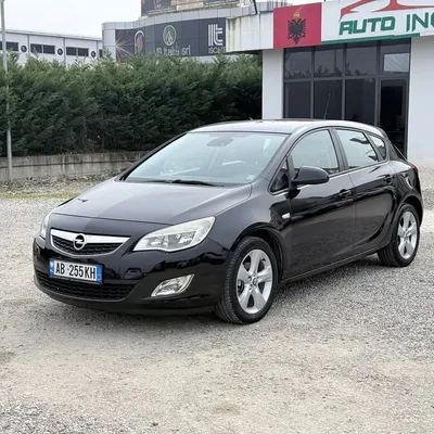 Opel Astra 2010 në shitje