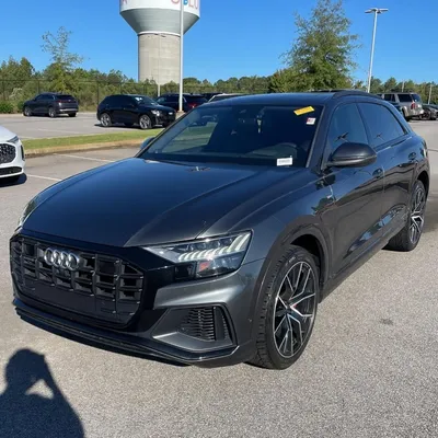 Audi Q8