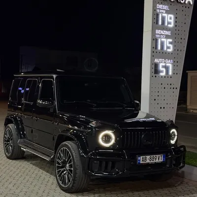 Mercedes-Benz G-class