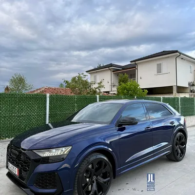 Audi RSQ8 2022 në shitje