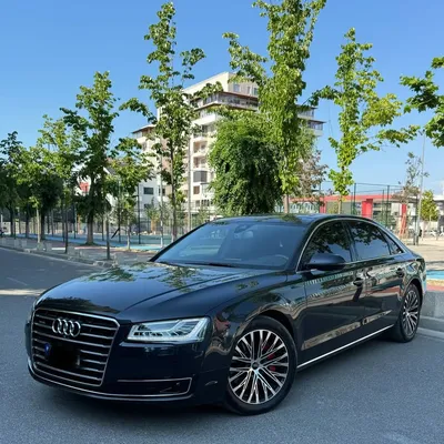 Audi A8