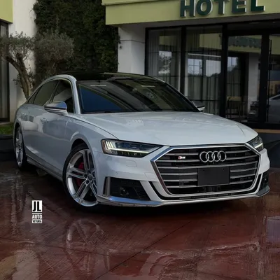 Audi S8