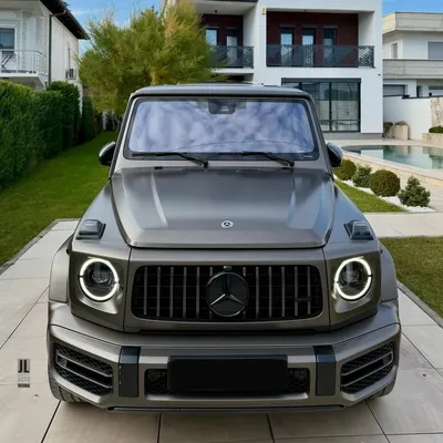 Mercedes-Benz G-class