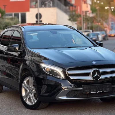 Mercedes-Benz GLA 2015 në shitje
