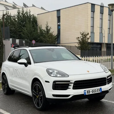 Porsche Cayenne 2019 në shitje