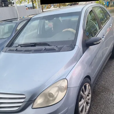 Mercedes-Benz B-class