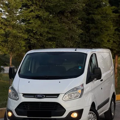 Ford Transit 2014 në shitje