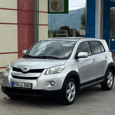 Toyota Urban Cruiser 2010 në shitje