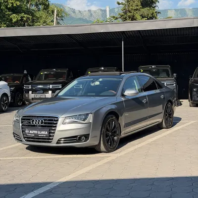Audi A8