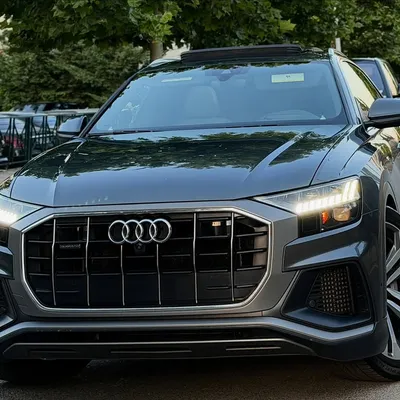 Audi Q8