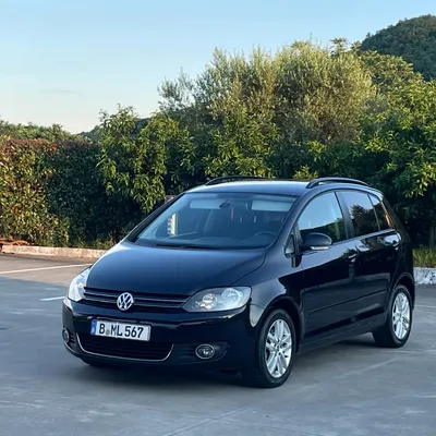 Volkswagen Golf 2010 në shitje