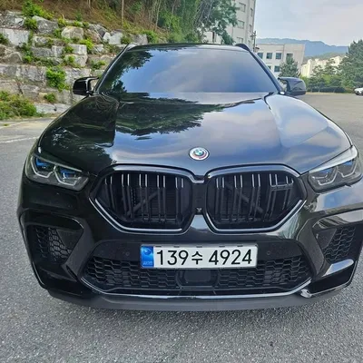 BMW X6 M 2023 në shitje
