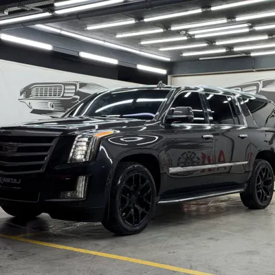 Cadillac Escalade 2017 në shitje