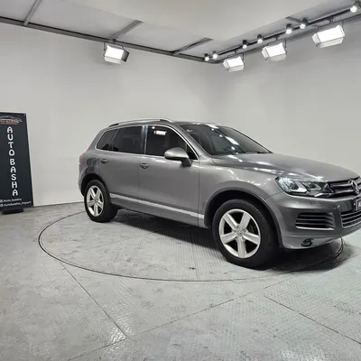 Volkswagen Touareg 2013 në shitje