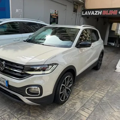 Volkswagen T-Cross 2022 në shitje