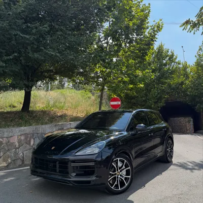Porsche Cayenne 2019 në shitje