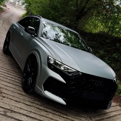 Audi RSQ8