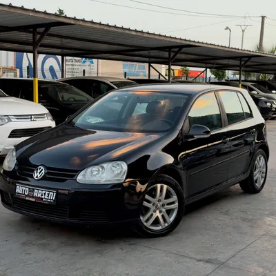 Volkswagen Golf 2008 në shitje