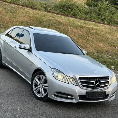 Mercedes-Benz E-class 2011