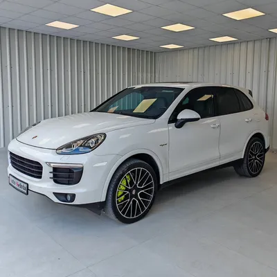 Porsche Cayenne 2017 në shitje