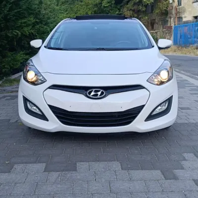 Hyundai H-1 2012 në shitje