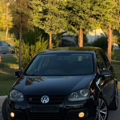 Volkswagen Golf 2008 në shitje
