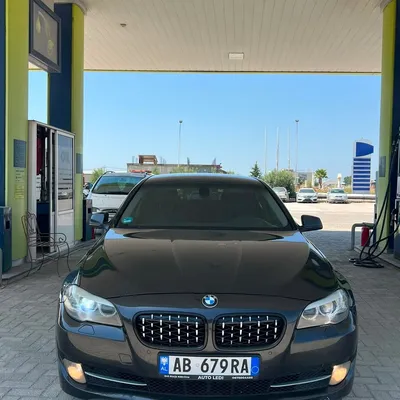 BMW 5 Series 2011 në shitje