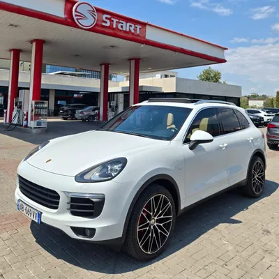 Porsche Cayenne 2016