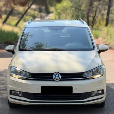 Volkswagen Touran 2017 në shitje