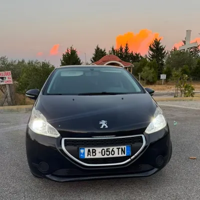 Peugeot 208 2013 në shitje