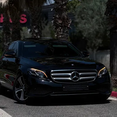 Mercedes-Benz E-class 2017 në shitje