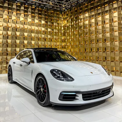 Porsche Panamera 2018 në shitje